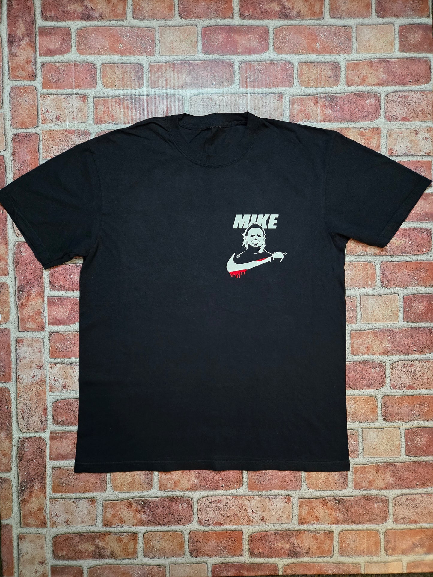 MIKE T-Shirt