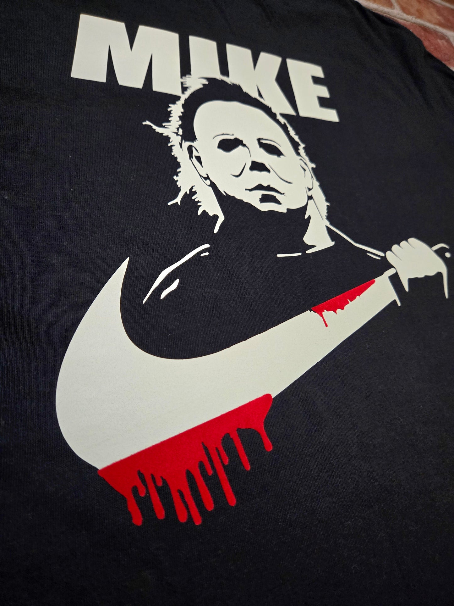 MIKE T-Shirt