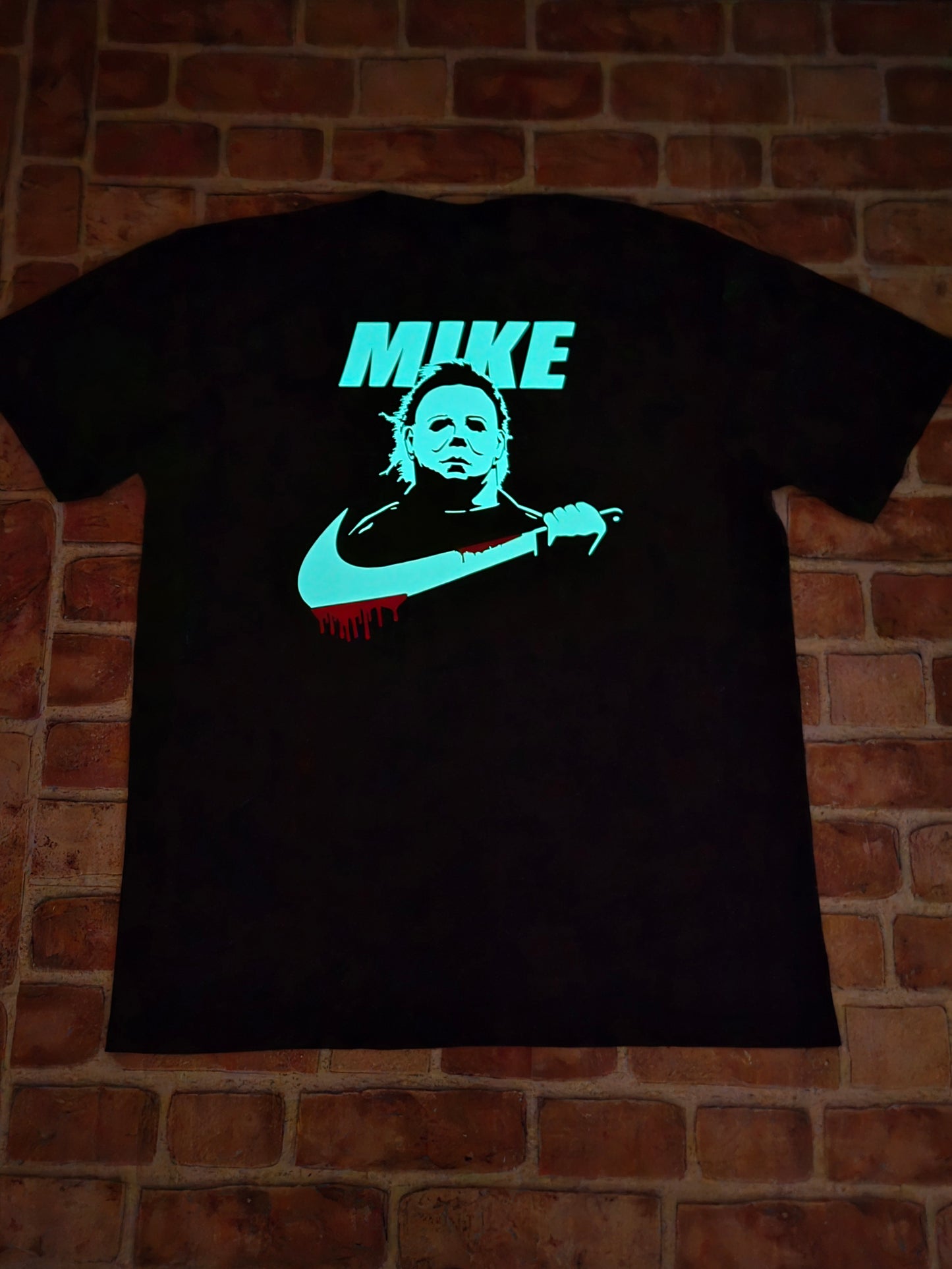 MIKE T-Shirt