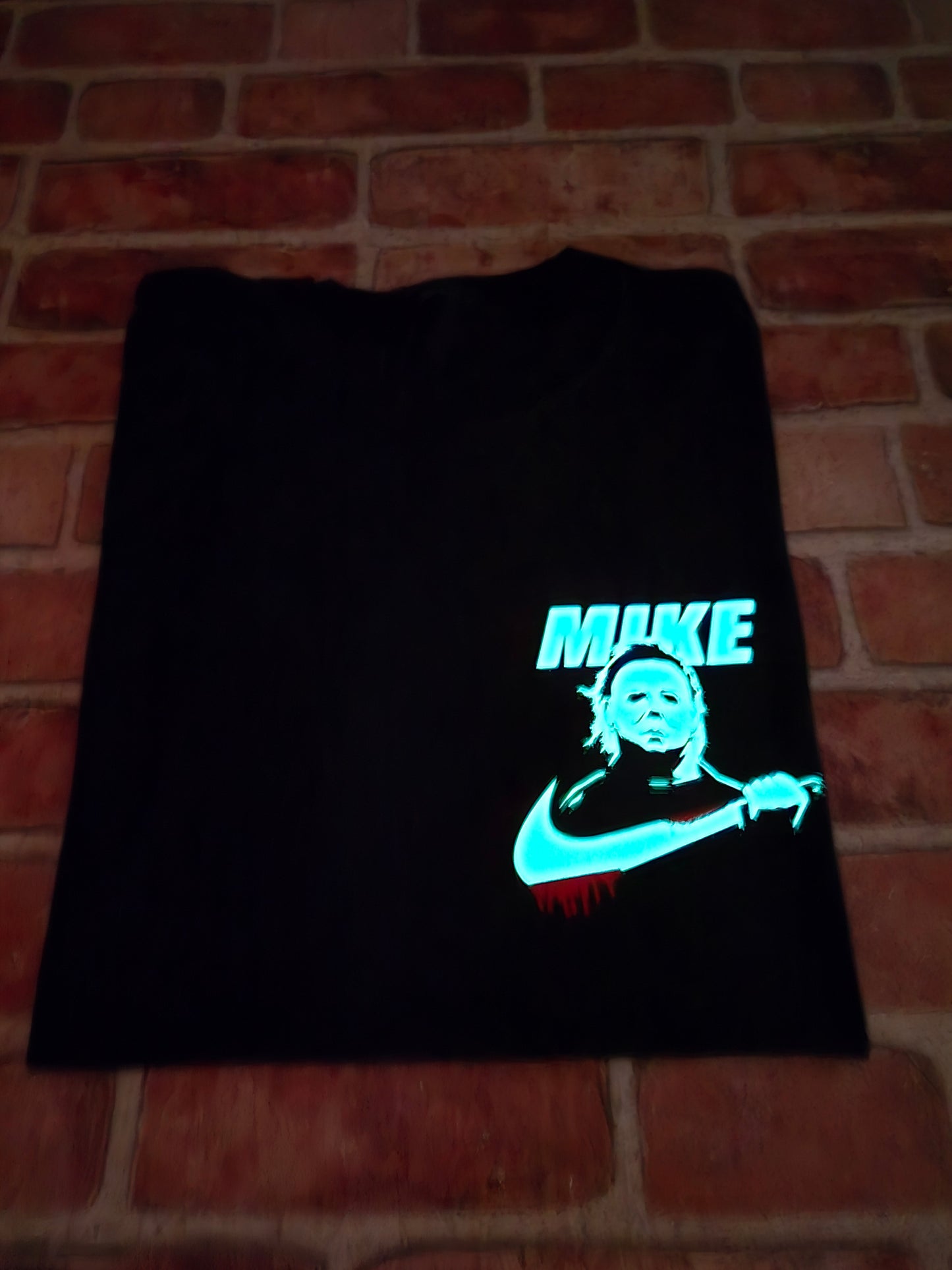 MIKE T-Shirt