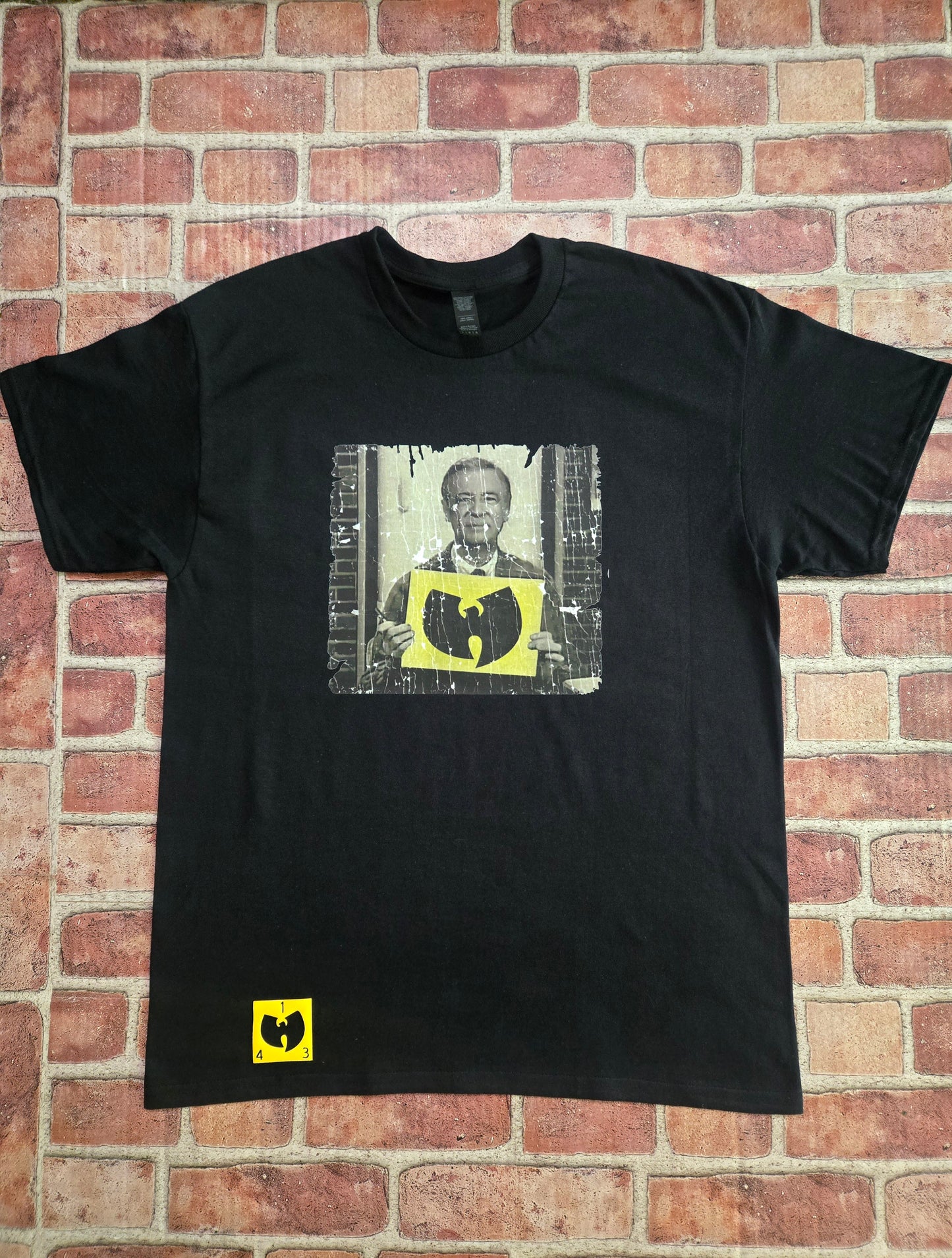 WuRogers T-Shirt (Black)