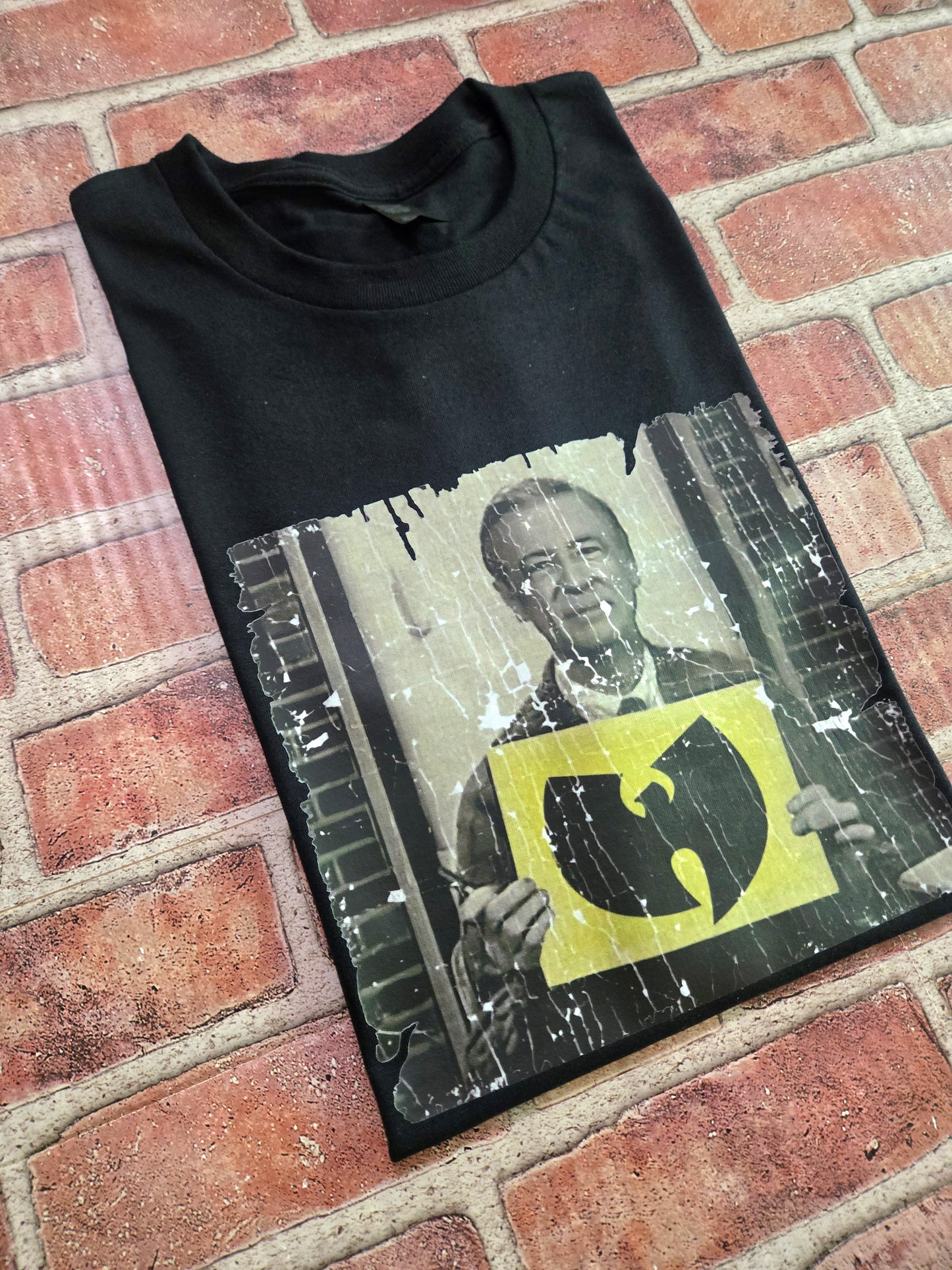 WuRogers T-Shirt (Black)