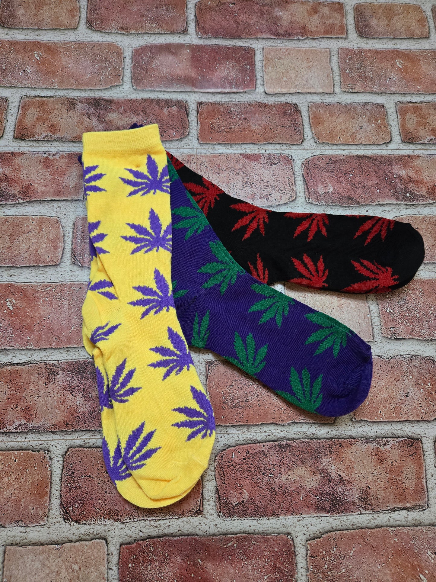 Weed Leaf Socks