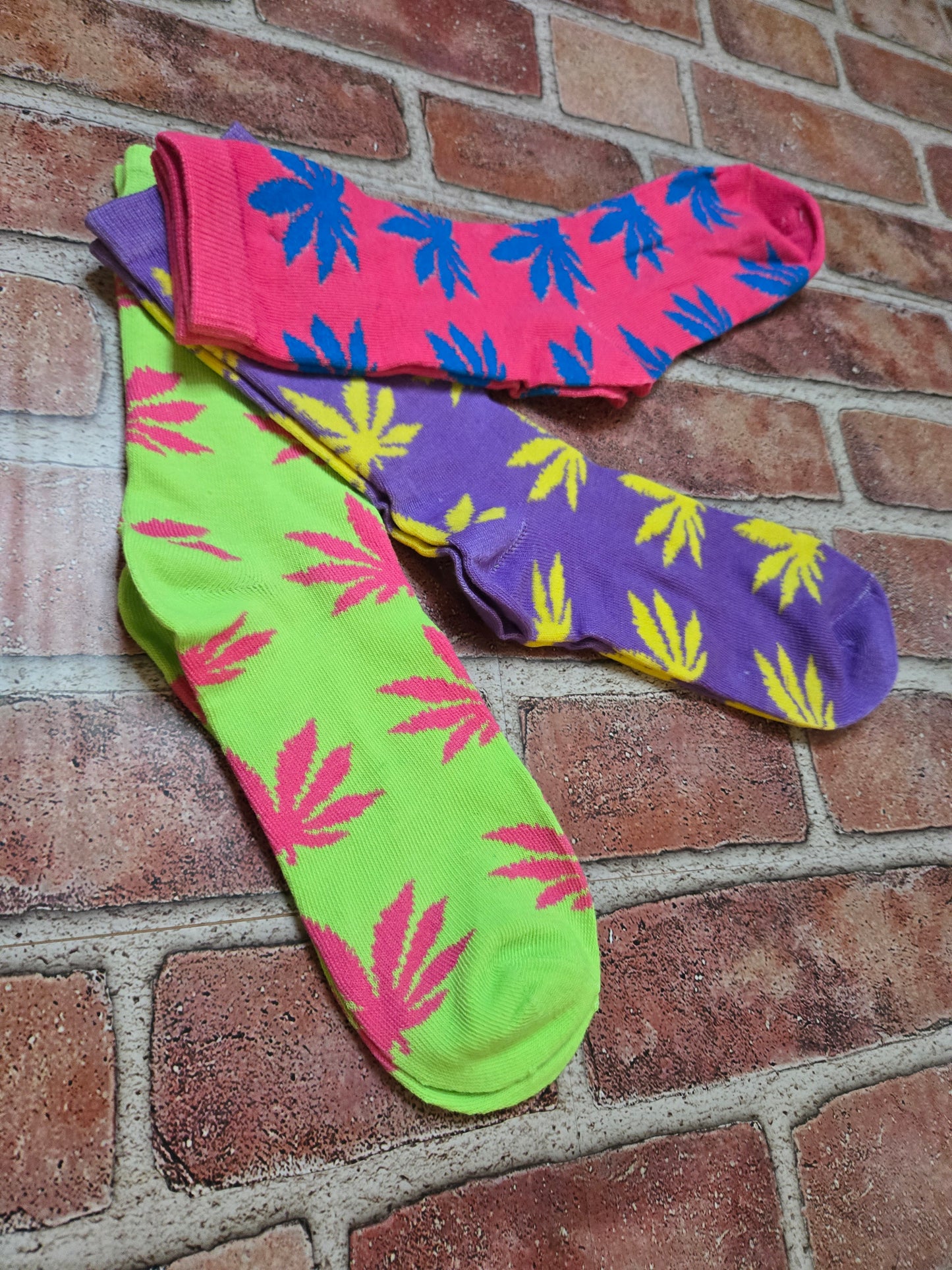 Weed Leaf Socks