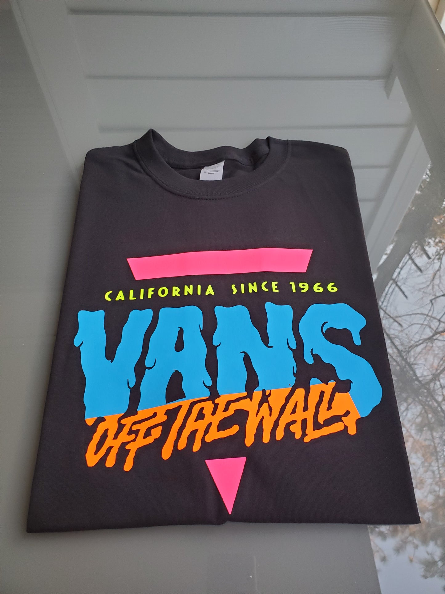 Off The Wall Retro T-Shirt - Centre Ave Clothing Co.
